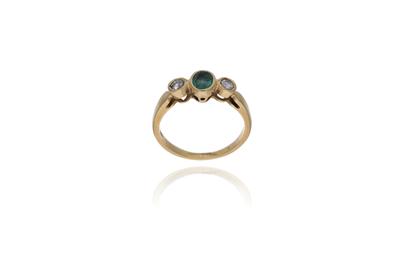Anello con diamanti e smeraldo - Asta Preziosi Anello con diamanti e smeraldo - Asta Preziosi