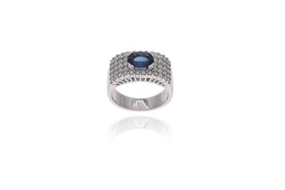 Anello con zaffiro e diamanti - Asta Preziosi