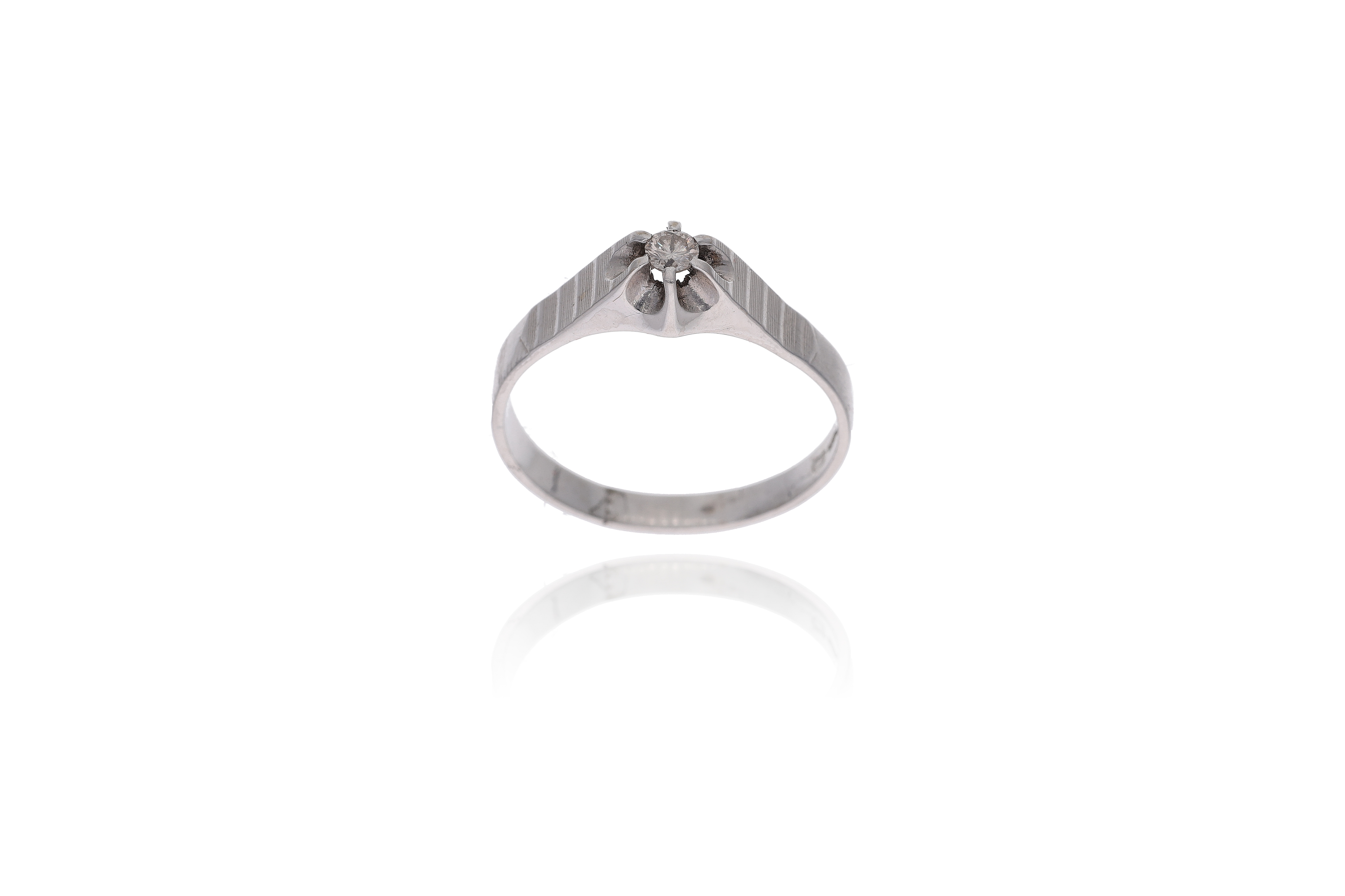 Anello con diamante - Asta Preziosi