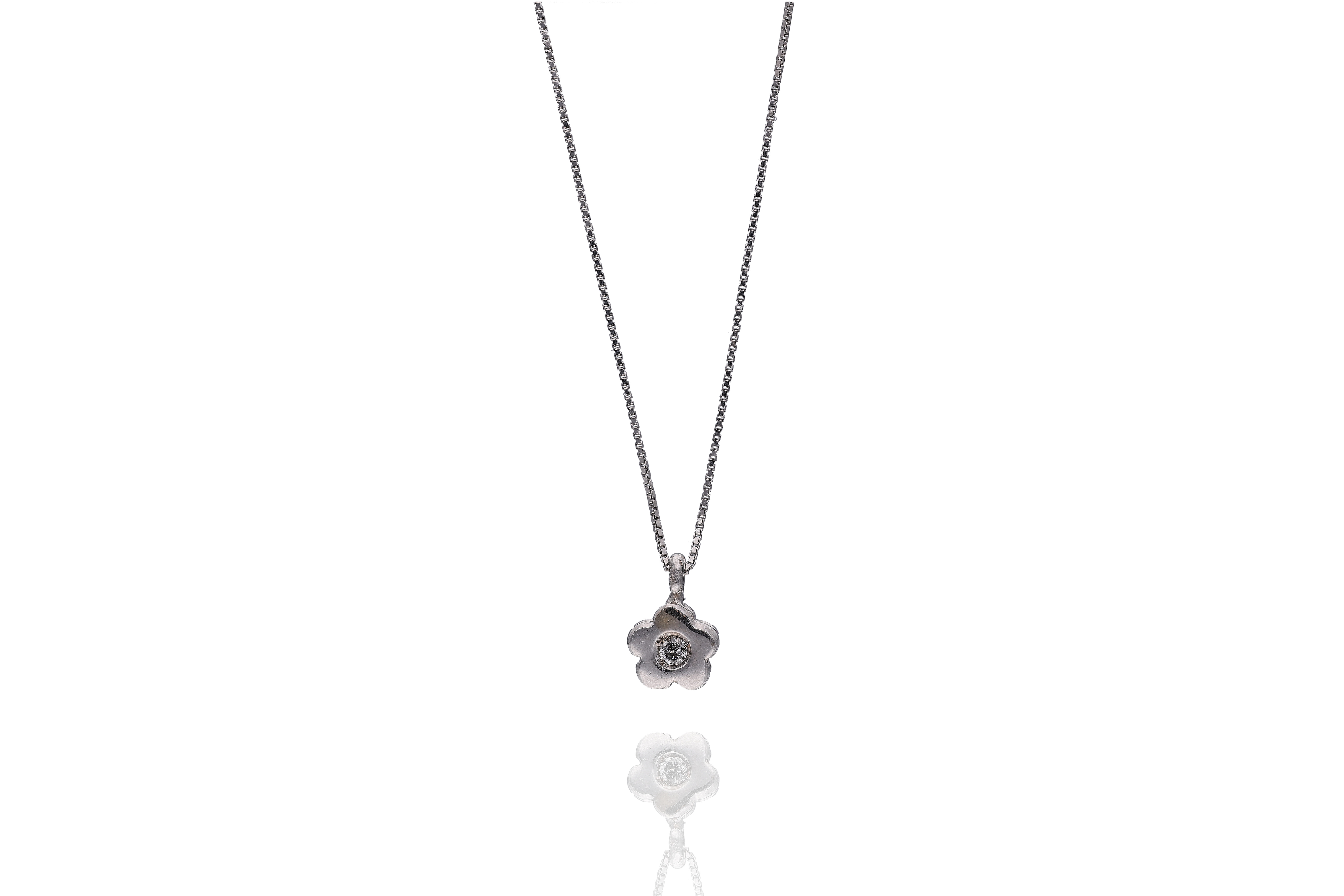 Collana con ciondolo con diamante - Asta Preziosi