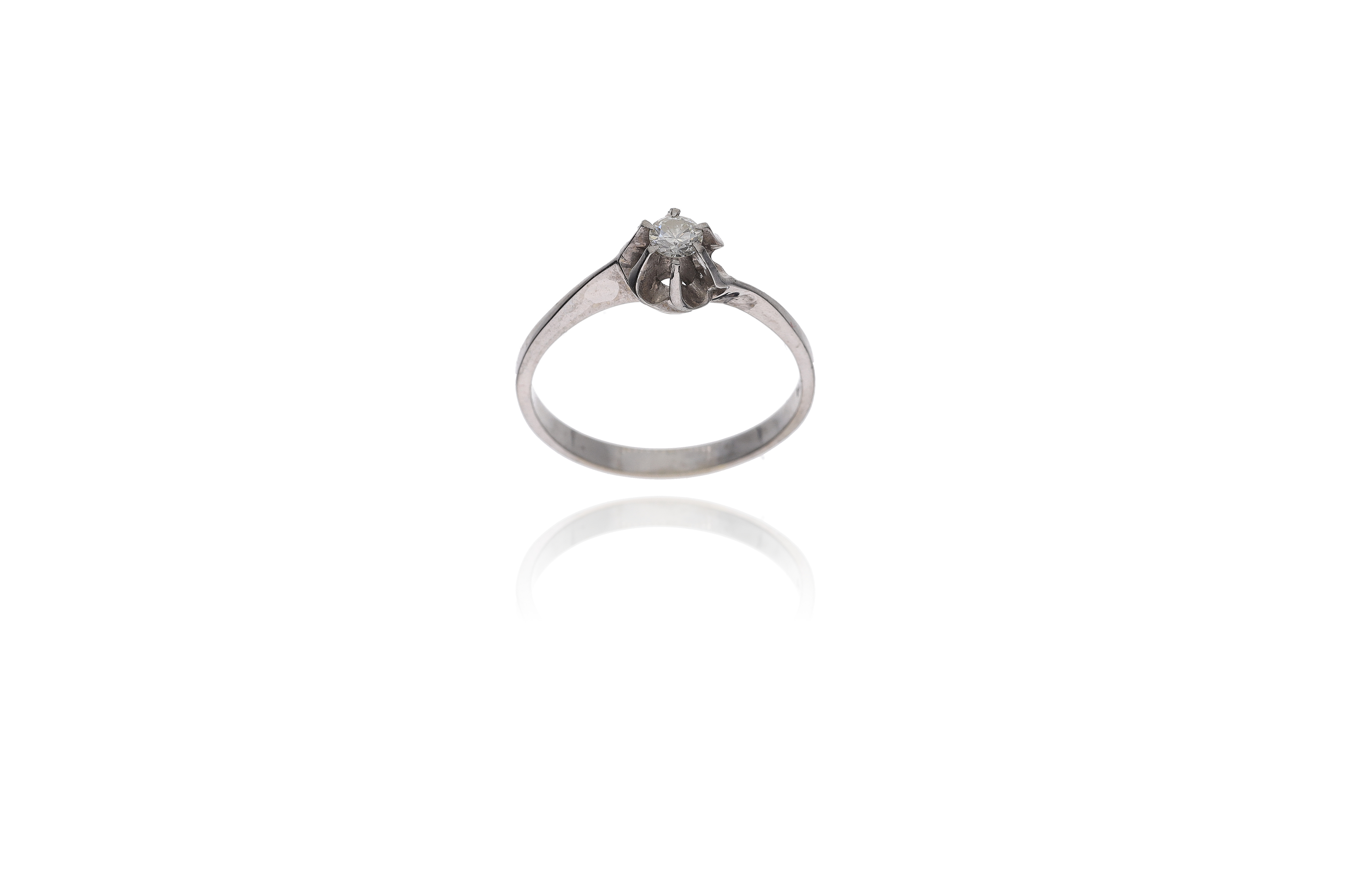 Anello con diamante - Asta Preziosi