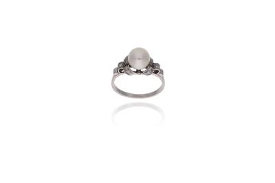 Anello con diamanti e perla - Asta Preziosi Anello con diamanti e perla - Asta Preziosi