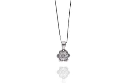 Collana ciondolo con diamanti - Asta Preziosi Collana ciondolo con diamanti - Asta Preziosi