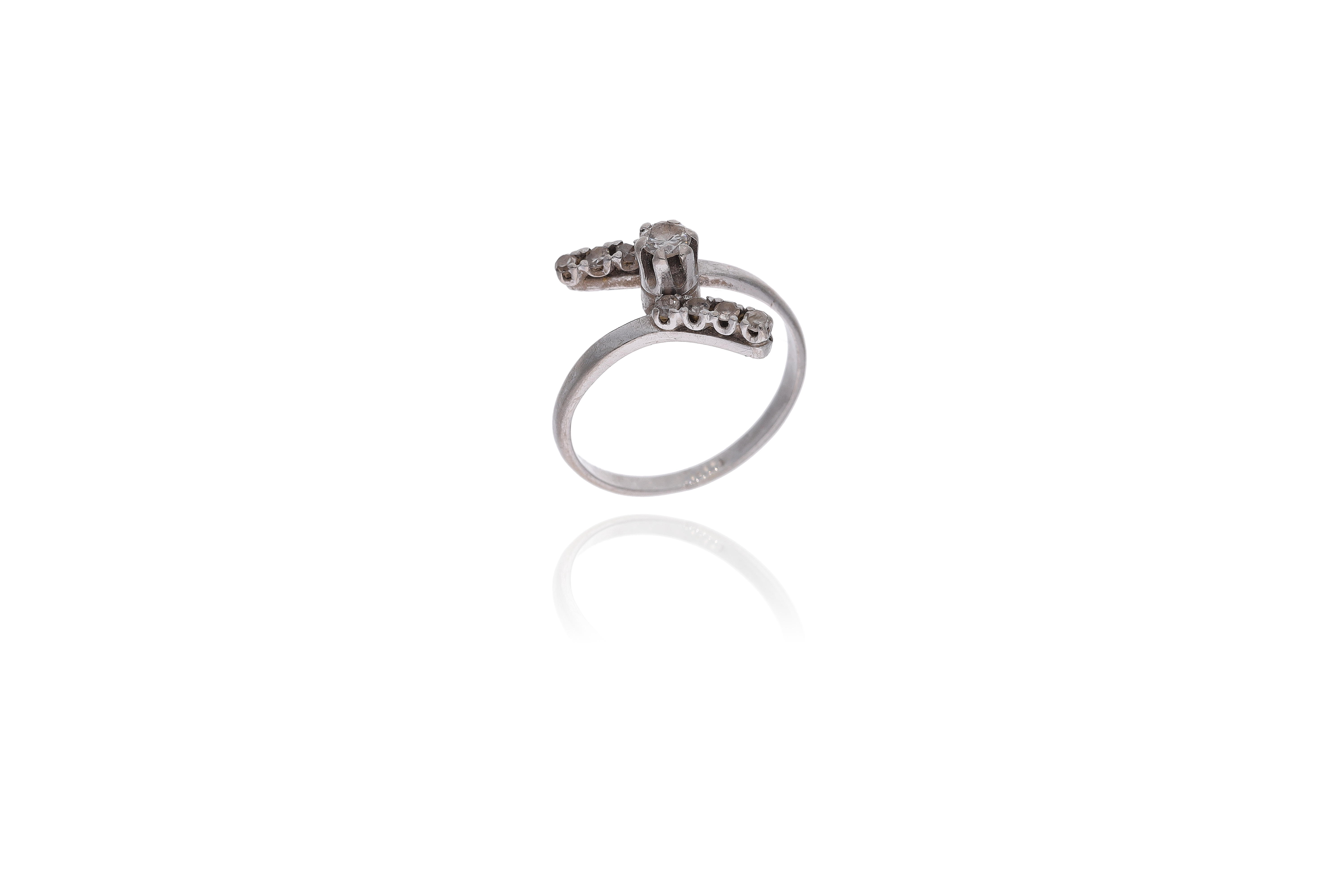 Anello con diamanti - Asta Preziosi