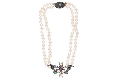 Collana di perle con rubini, zaffiri, smeraldi e diamanti - Asta Preziosi Collana di perle con rubini, zaffiri, smeraldi e diamanti - Asta Preziosi