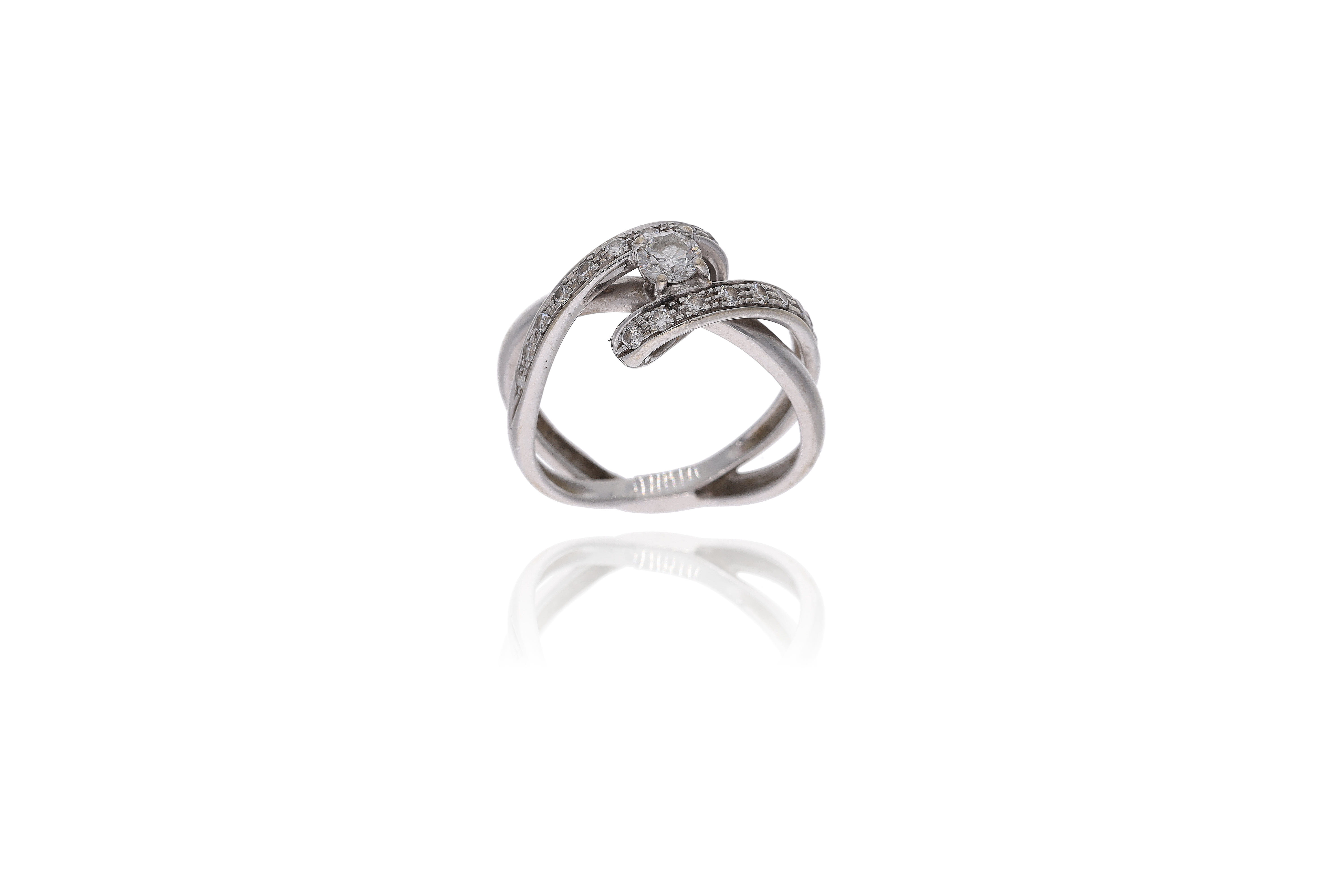 Anello con diamanti - Asta Preziosi