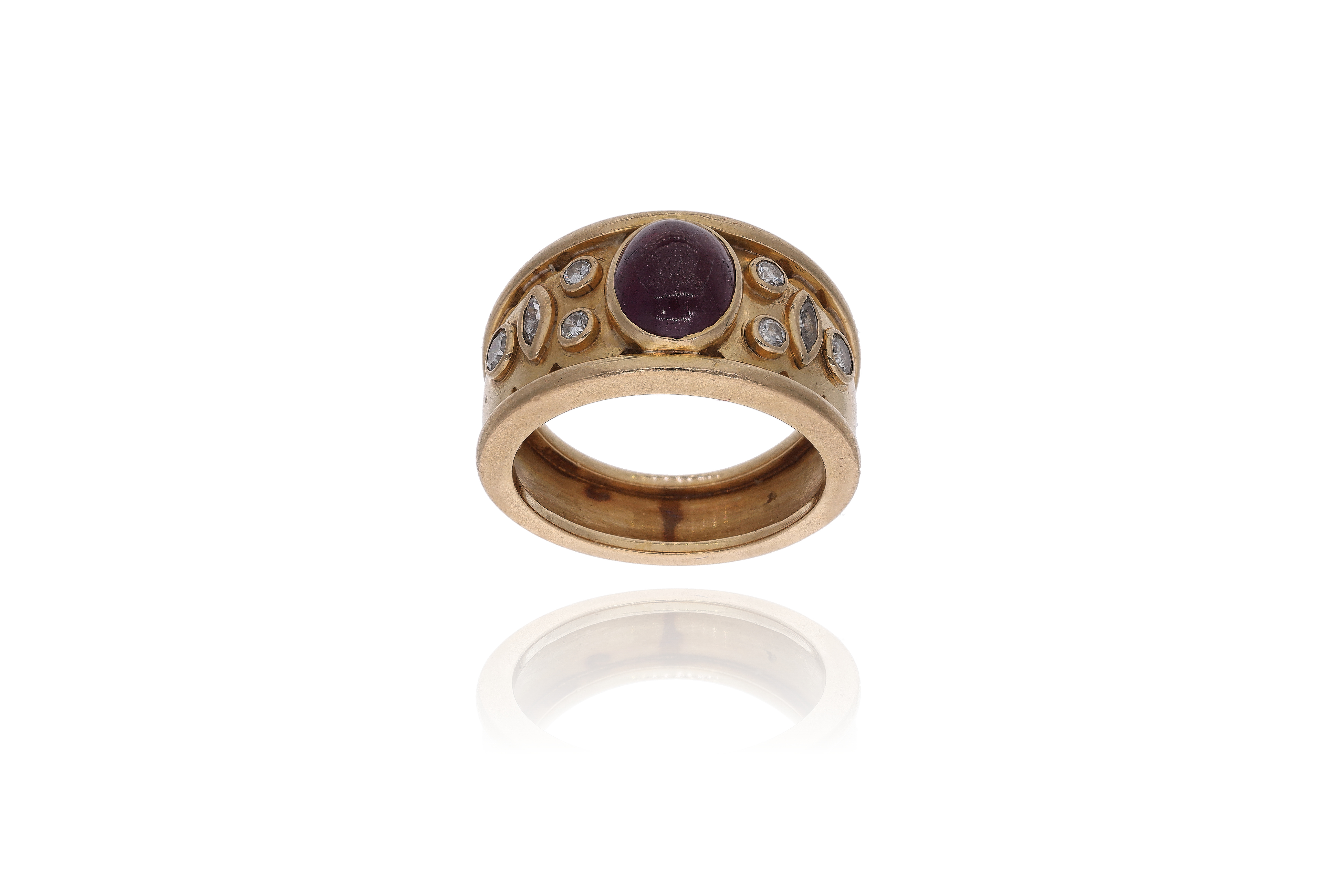 Anello con rubino e diamanti - Asta Preziosi