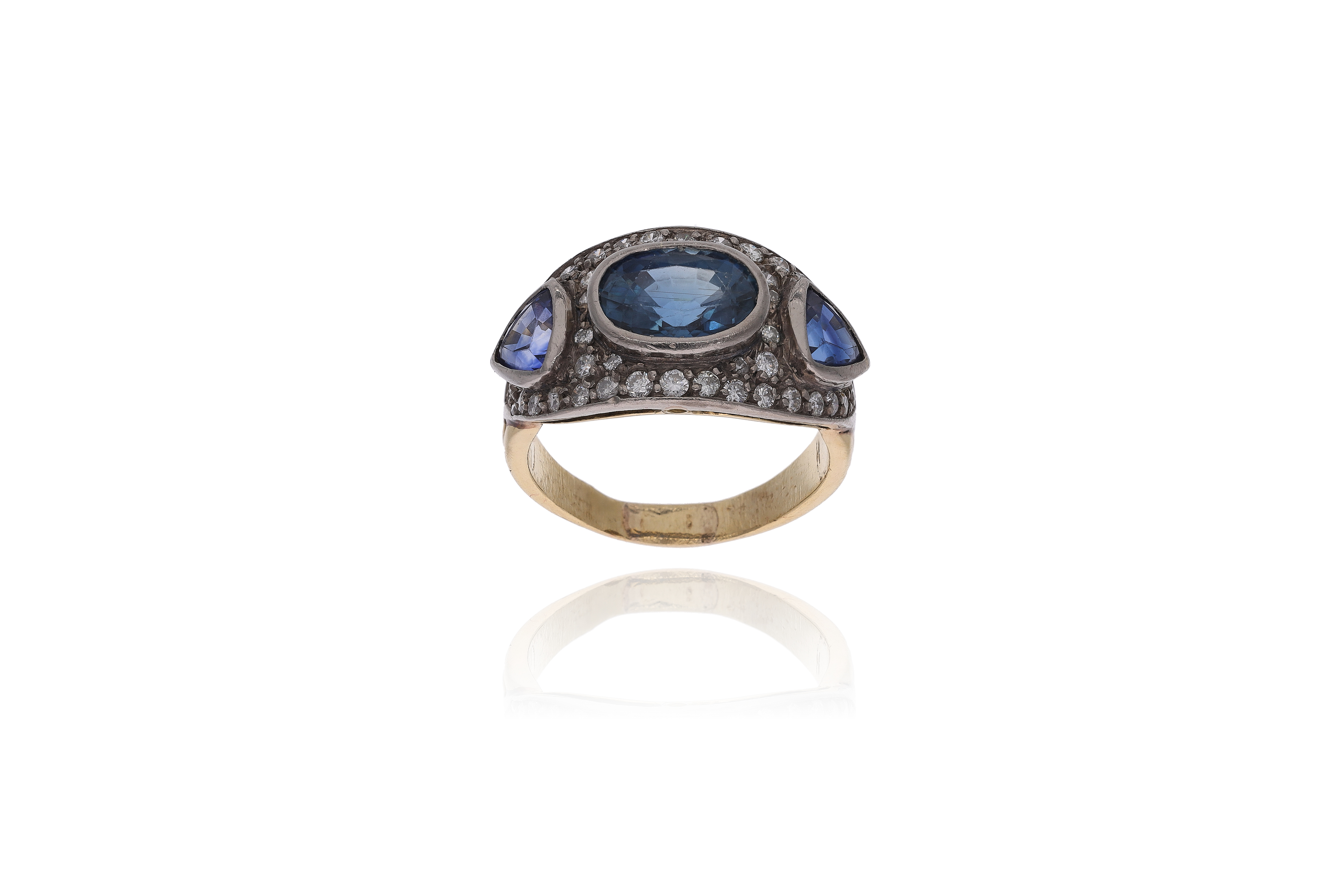 Anello con zaffiri - Asta Preziosi