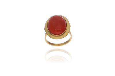 Anello con corallo - Asta Preziosi Anello con corallo - Asta Preziosi
