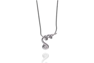 Collana con ciondolo con diamante - Asta Preziosi Collana con ciondolo con diamante - Asta Preziosi