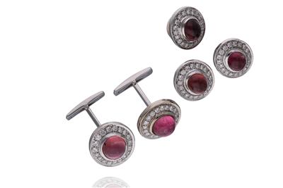 Gemelli e tre bottoni con diamanti e tormaline rosa - Asta Preziosi Gemelli e tre bottoni con diamanti e tormaline rosa - Asta Preziosi