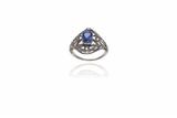 Anello con pietra blu e diamanti - Asta Preziosi Anello con pietra blu e diamanti - Asta Preziosi