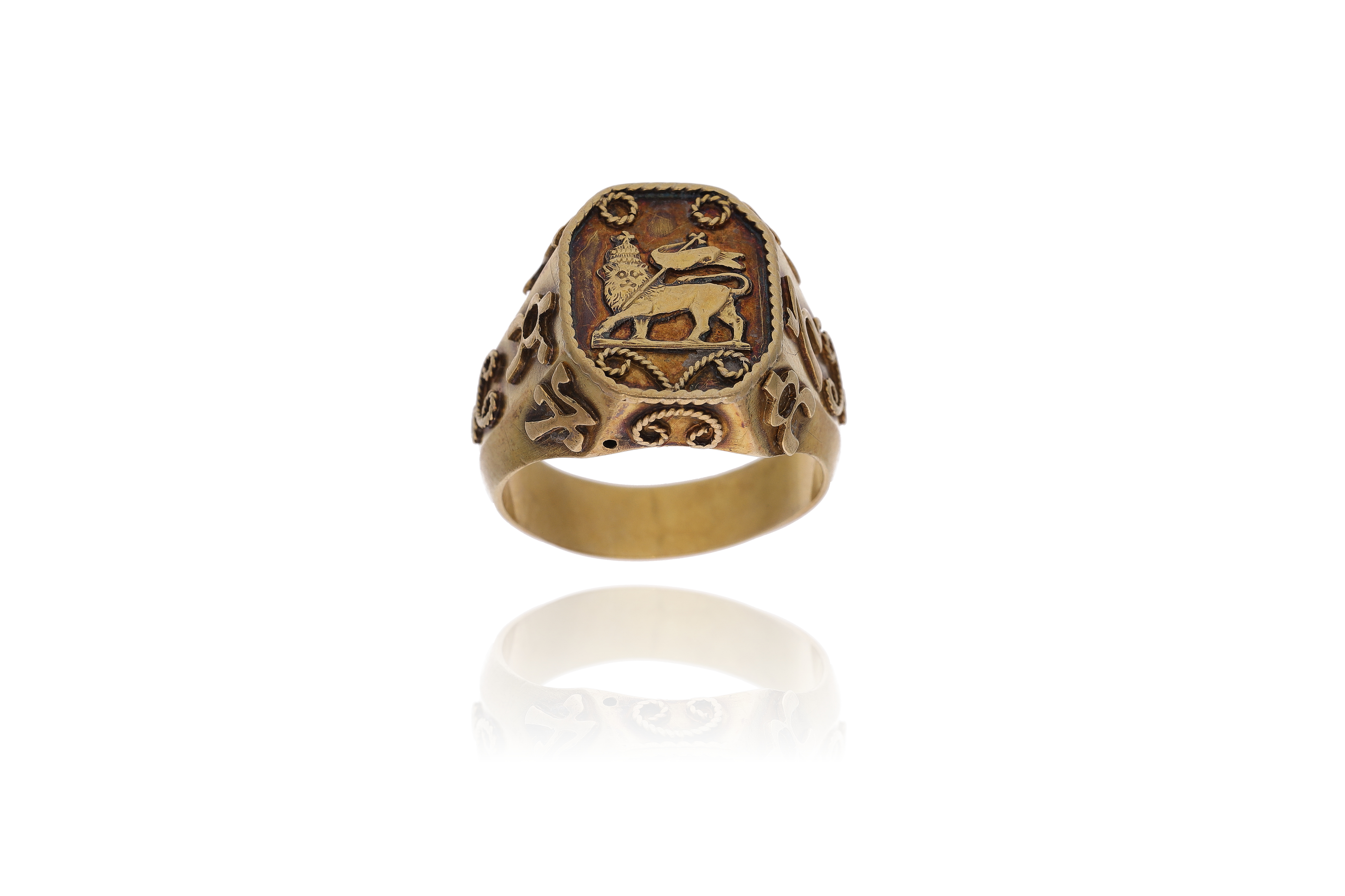 Anello in oro - Asta Preziosi