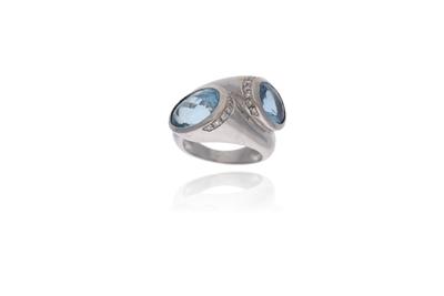 Anello con acquemarine e diamanti - Asta Preziosi Anello con acquemarine e diamanti - Asta Preziosi