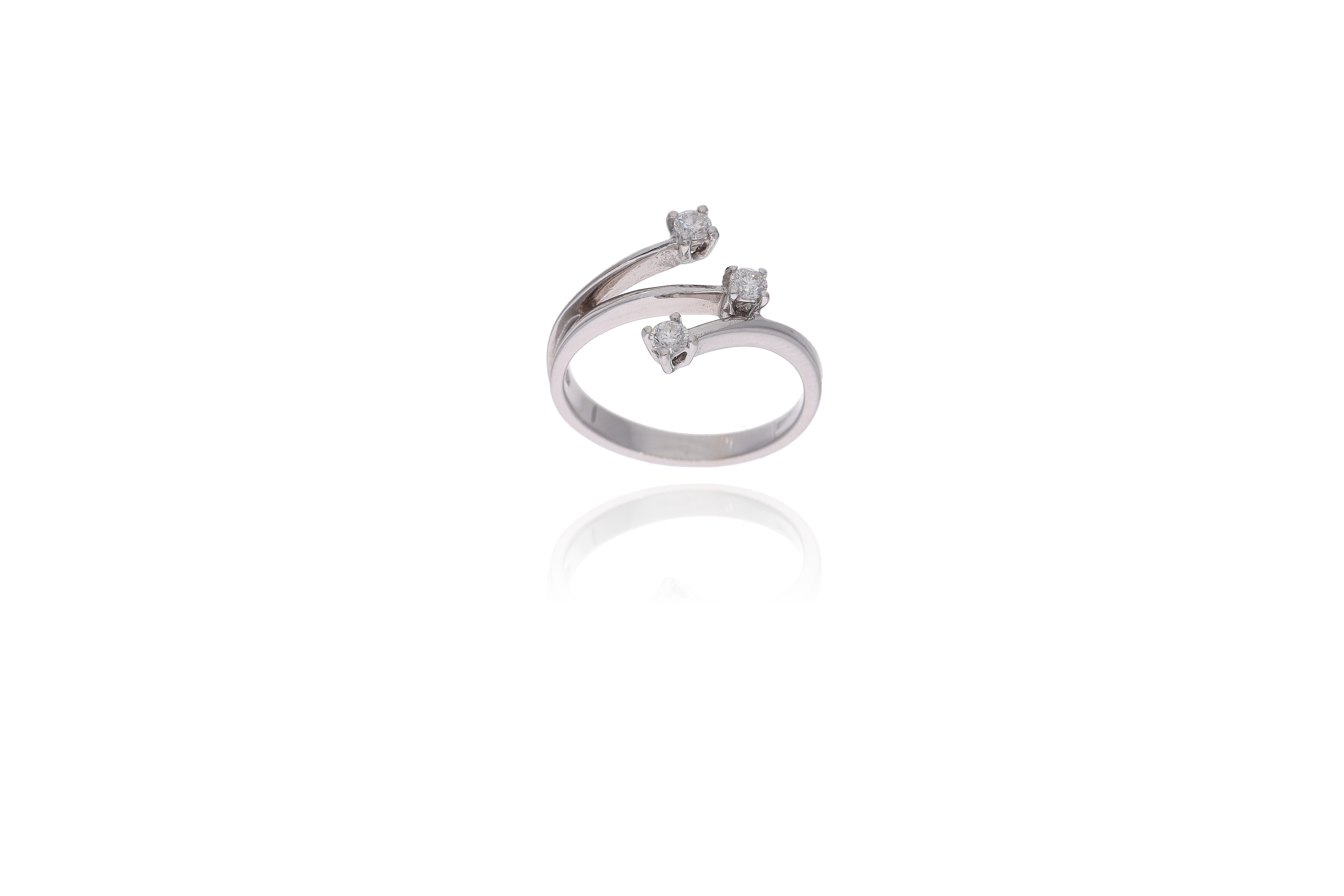 Anello con diamanti - Asta Preziosi