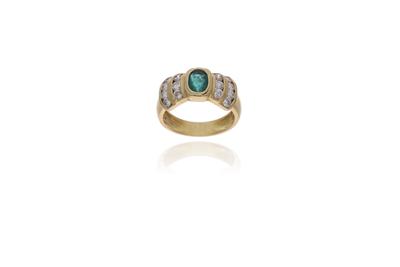 Anello con smeraldo e diamanti - Asta Preziosi Anello con smeraldo e diamanti - Asta Preziosi