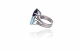 Anello con diamanti e pietre - Asta Preziosi Anello con diamanti e pietre - Asta Preziosi