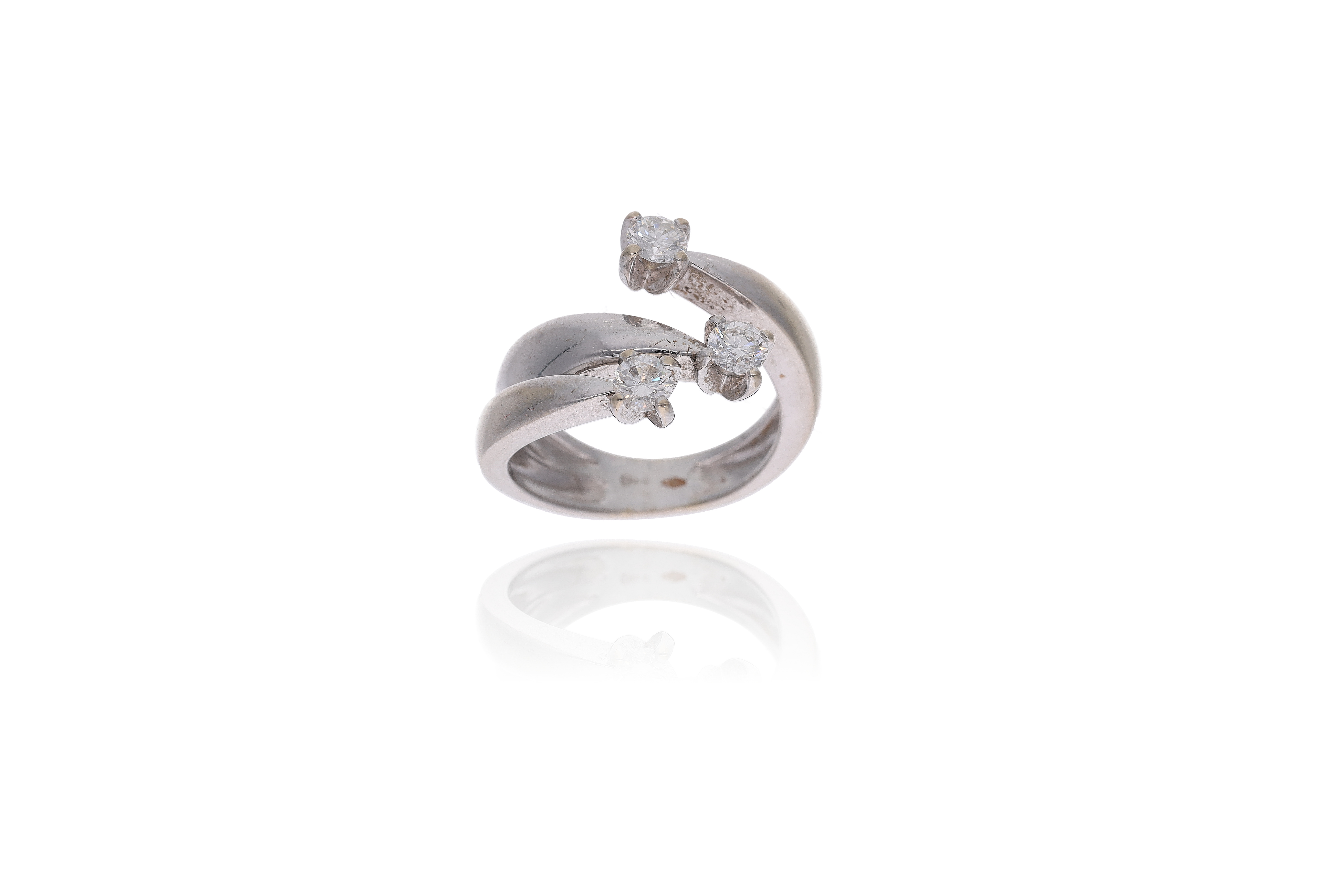 Anello con diamanti - Asta Preziosi