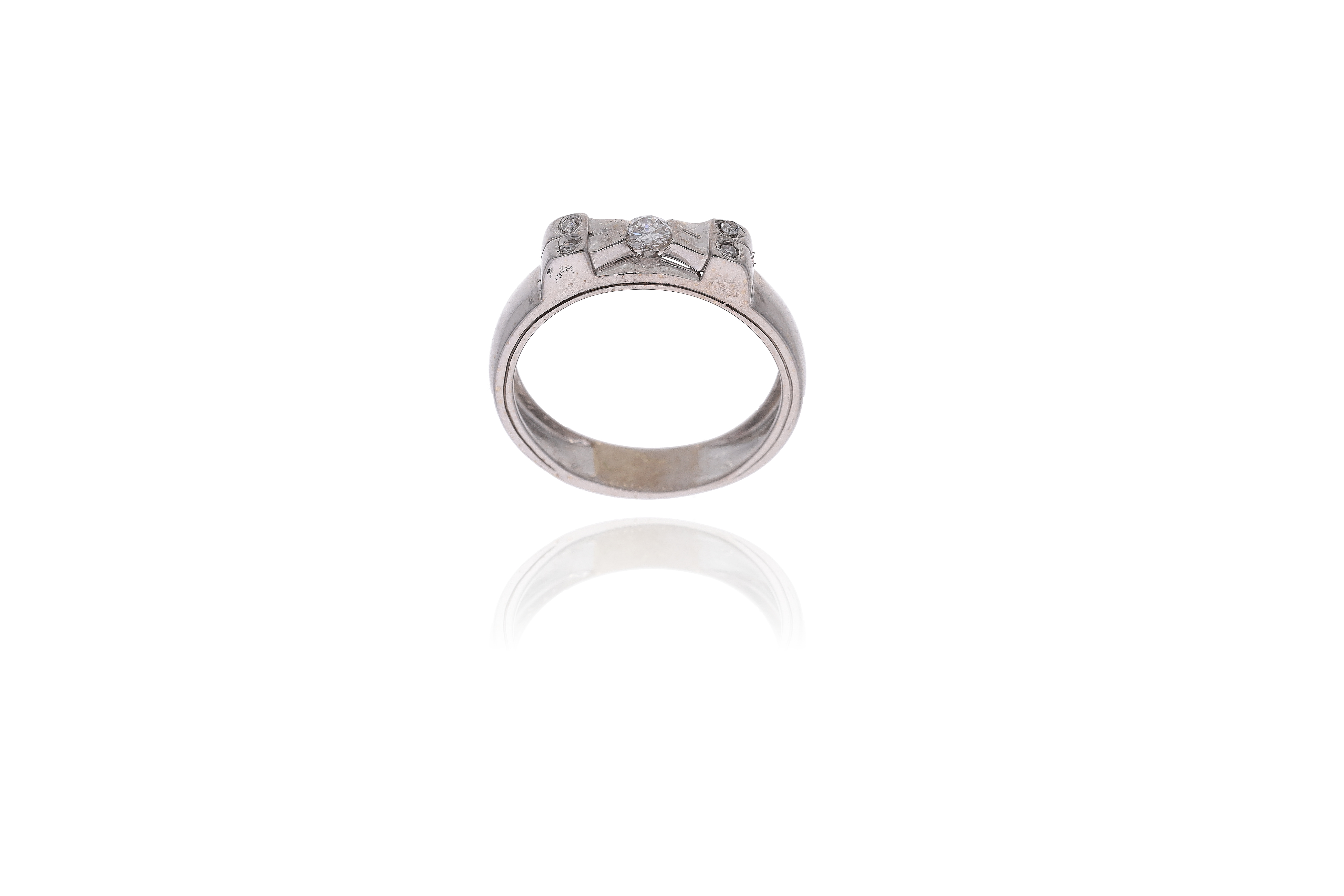 Anello con diamanti - Asta Preziosi