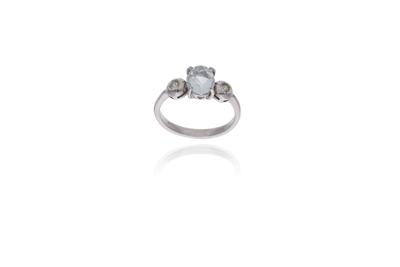 Anello con acquamarina e diamanti - Asta Preziosi Anello con acquamarina e diamanti - Asta Preziosi