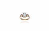 Anello con acquamarina e diamanti - Asta Preziosi Anello con acquamarina e diamanti - Asta Preziosi