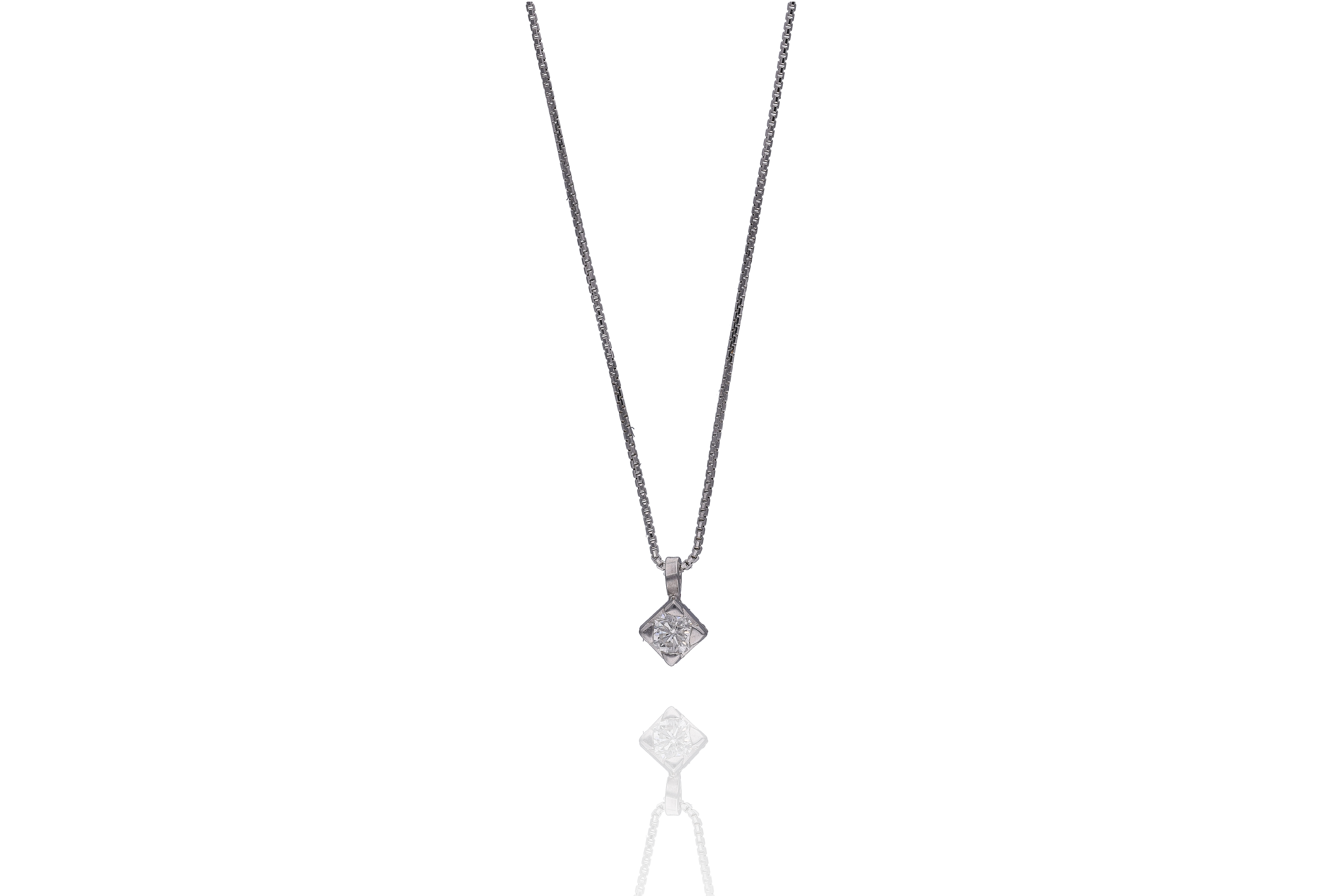 Collana con diamante - Asta Preziosi