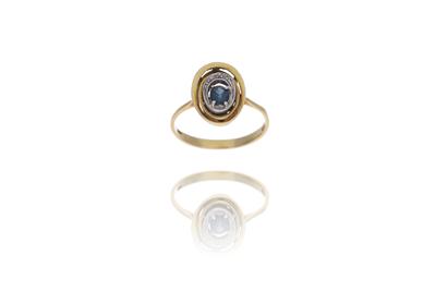 Anello con diamanti e zaffiro - Asta Preziosi Anello con diamanti e zaffiro - Asta Preziosi