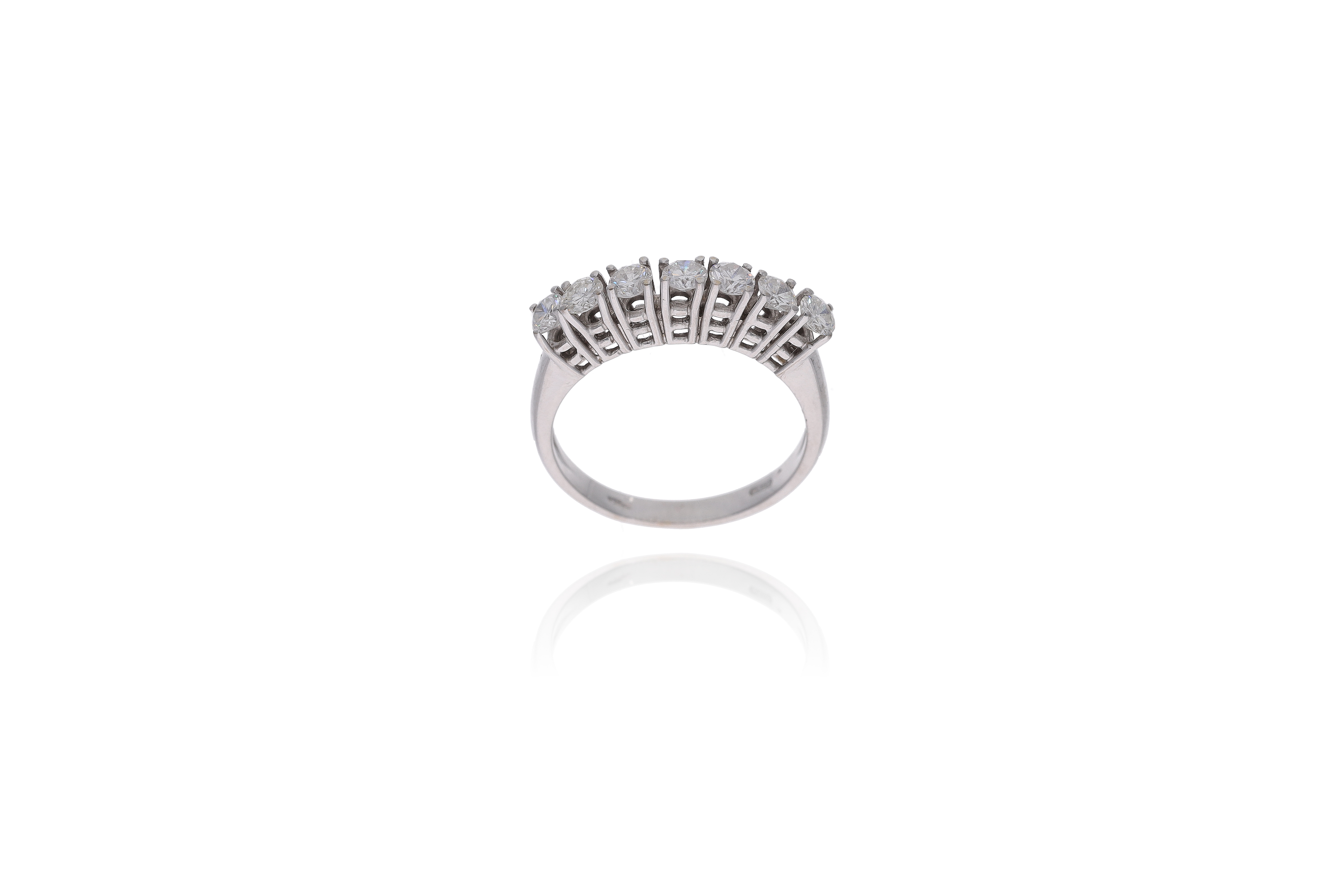Anello con diamanti - Asta Preziosi
