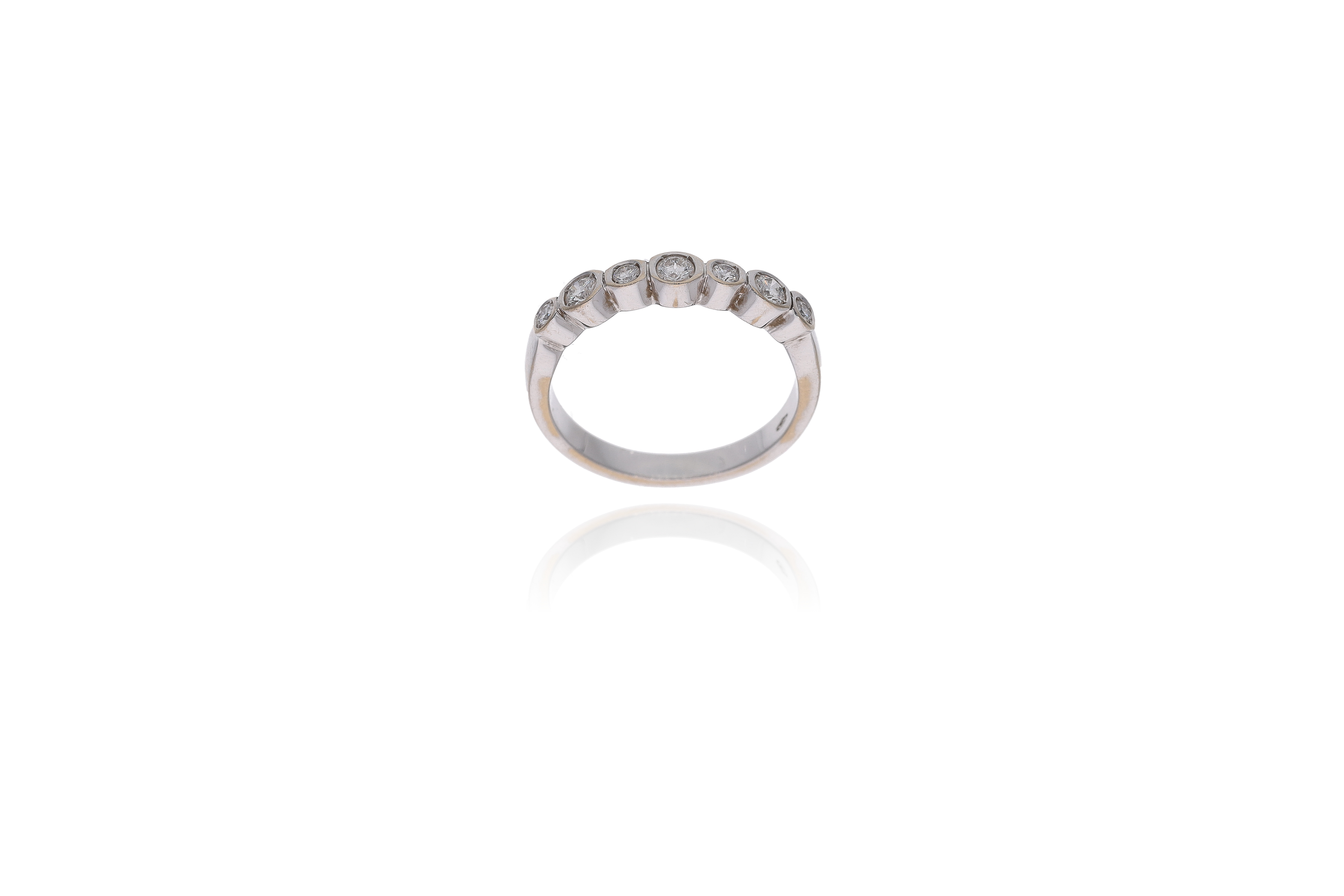 Anello con diamanti - Asta Preziosi