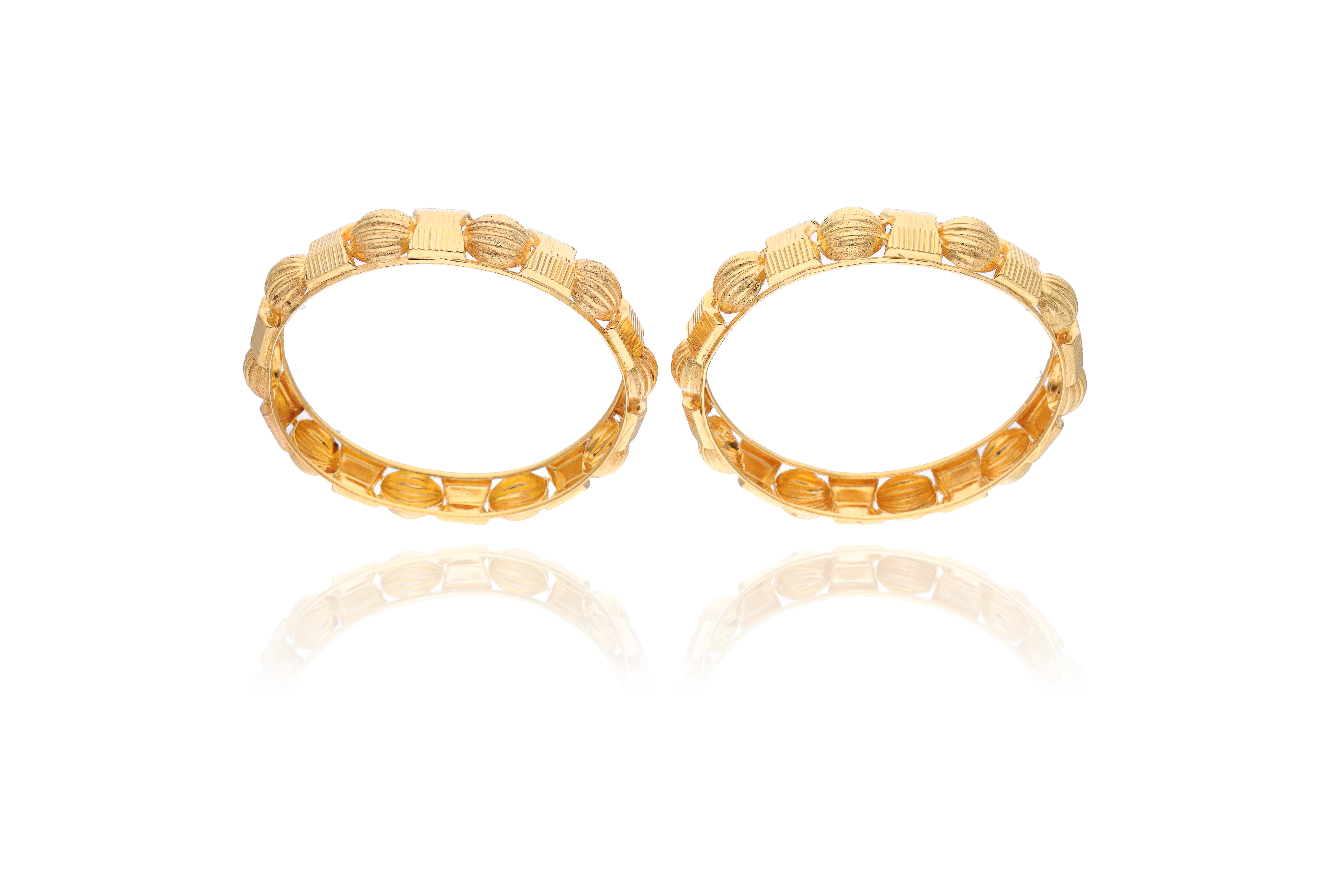 Due bracciali in oro - Asta Preziosi