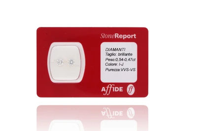 Due diamanti ct 0,54 e 0,47 - Asta Preziosi Due diamanti ct 0,54 e 0,47 - Asta Preziosi