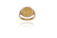 Anello con medaglia - Asta Preziosi Anello con medaglia - Asta Preziosi
