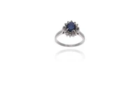 Anello con zaffiro e diamanti - Asta Preziosi Anello con zaffiro e diamanti - Asta Preziosi