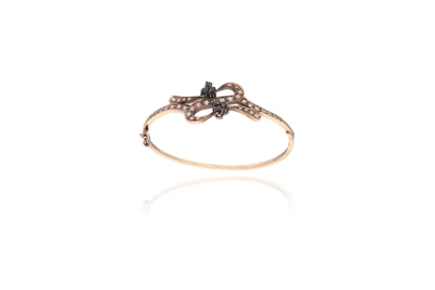 Bracciale con diamanti e zaffiri - Asta Preziosi Bracciale con diamanti e zaffiri - Asta Preziosi