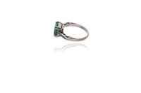 Anello con smeraldo e diamanti - Asta Preziosi Anello con smeraldo e diamanti - Asta Preziosi