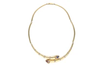 Collana con rubino, zaffiro e diamanti - Asta Preziosi Collana con rubino, zaffiro e diamanti - Asta Preziosi