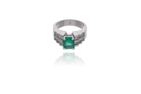 Anello con smeraldo e diamanti - Asta Preziosi Anello con smeraldo e diamanti - Asta Preziosi