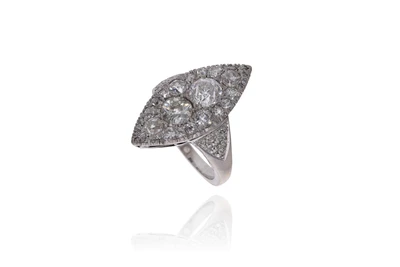 Anello con diamanti - Asta Preziosi Anello con diamanti - Asta Preziosi