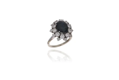 Anello con zaffiro e diamanti - Asta Preziosi Anello con zaffiro e diamanti - Asta Preziosi