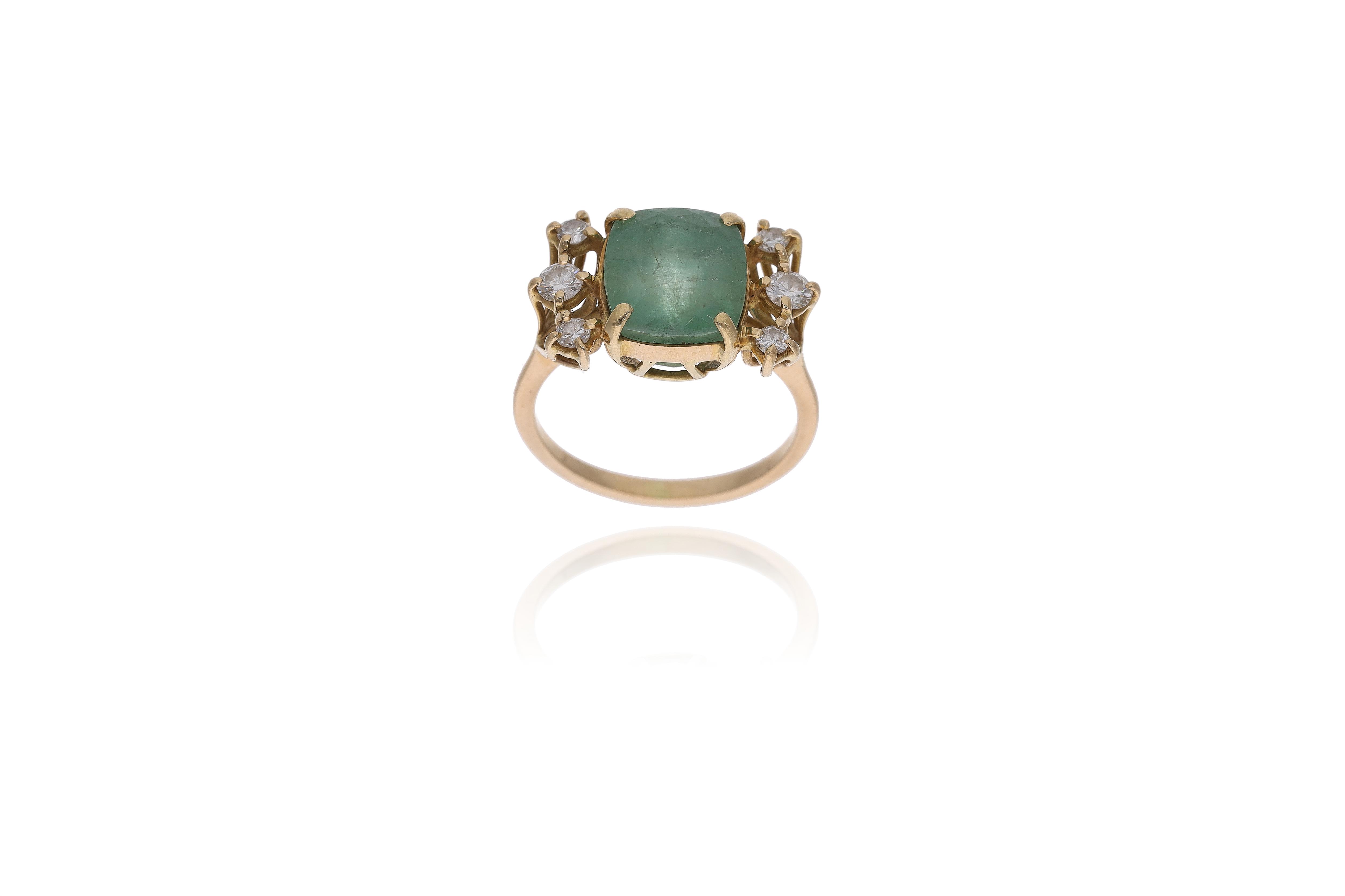 Anello con smeraldo e diamanti - Asta Preziosi