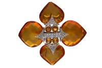 Spilla con diamanti, quarzi gialli e ambra - Asta Preziosi Spilla con diamanti, quarzi gialli e ambra - Asta Preziosi