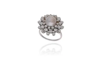Anello con diamanti e perla - Asta Preziosi Anello con diamanti e perla - Asta Preziosi