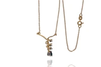 Collana con diamanti e zaffiro - Asta Preziosi Collana con diamanti e zaffiro - Asta Preziosi