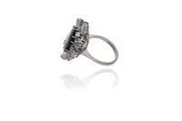 Anello con zaffiro e diamanti - Asta Preziosi Anello con zaffiro e diamanti - Asta Preziosi