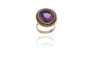 Anello con ametista - Asta Preziosi Anello con ametista - Asta Preziosi
