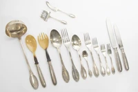 Servizio di posate in argento - Asta Preziosi Servizio di posate in argento - Asta Preziosi