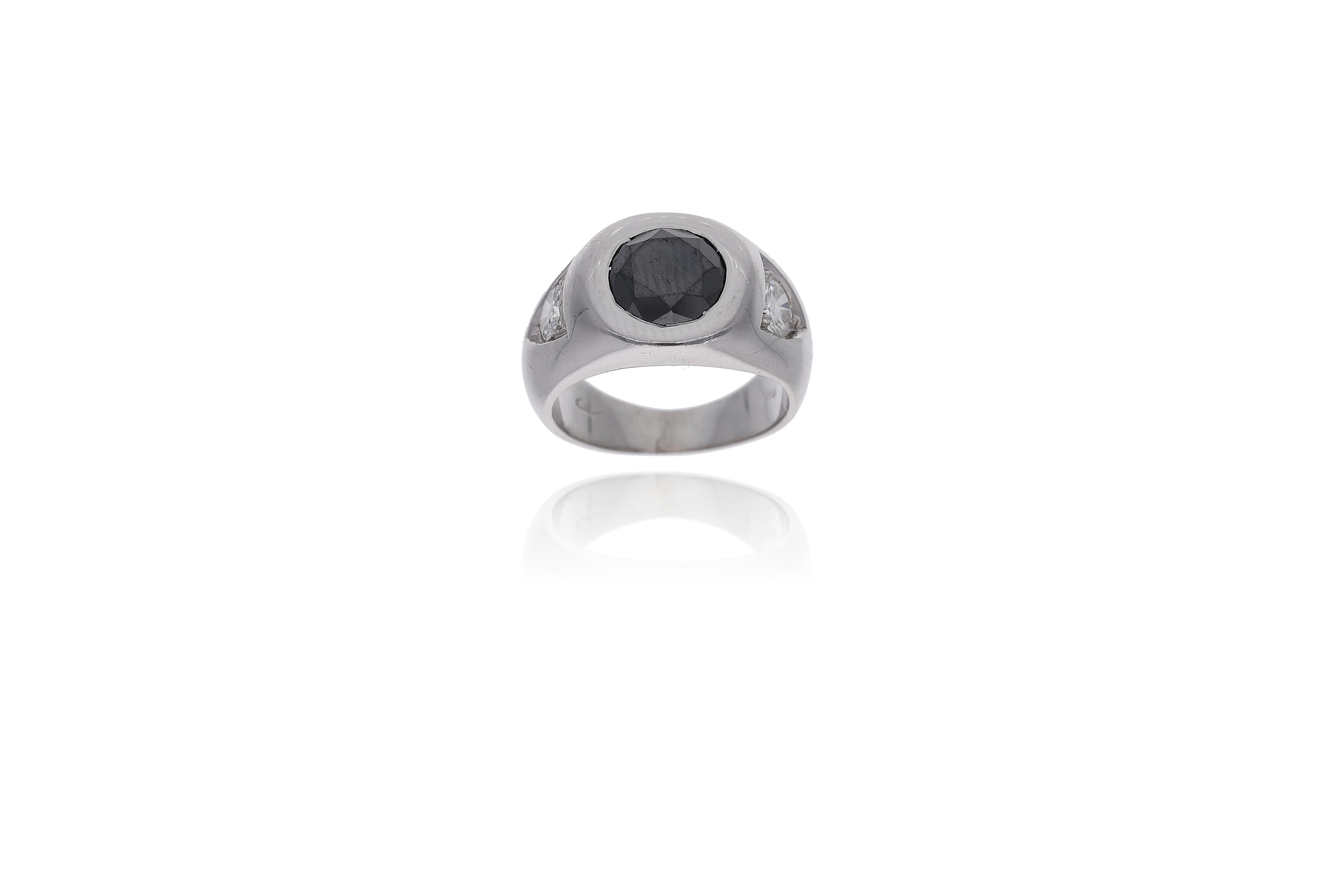 Anello con pietra e diamanti - Asta Preziosi