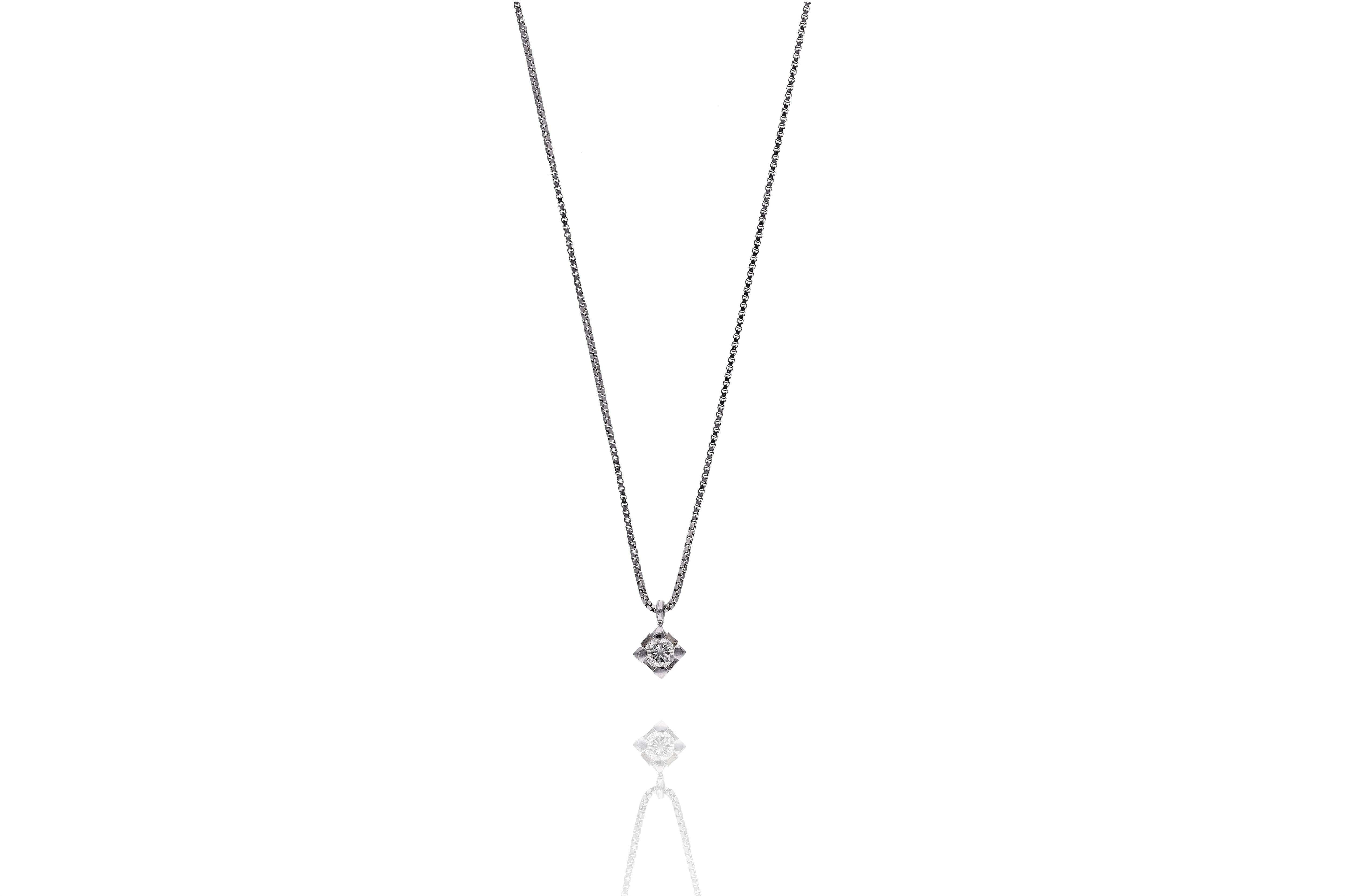 Collana con ciondolo e diamante - Asta Preziosi