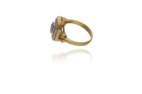 Anello con zaffiro e pietre - Asta Preziosi Anello con zaffiro e pietre - Asta Preziosi