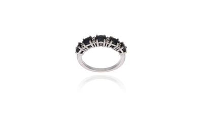 Anello con zaffiri e diamanti - Asta Preziosi Anello con zaffiri e diamanti - Asta Preziosi